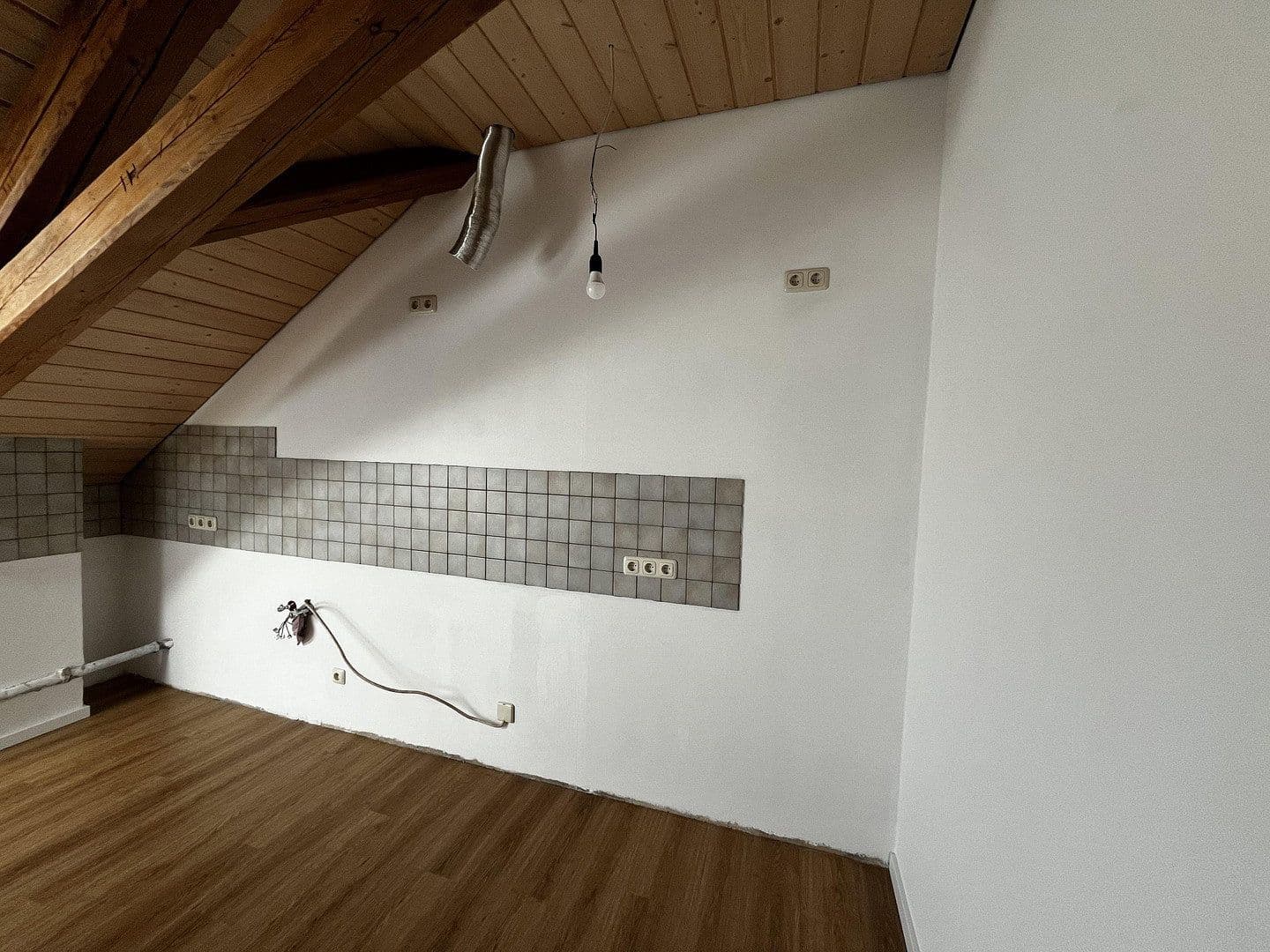 Pronájem bytu 4+1 115 m², Kelheim, Bavorsko Pronájem bytu 4+1 115 m², Kelheim, Bavorsko