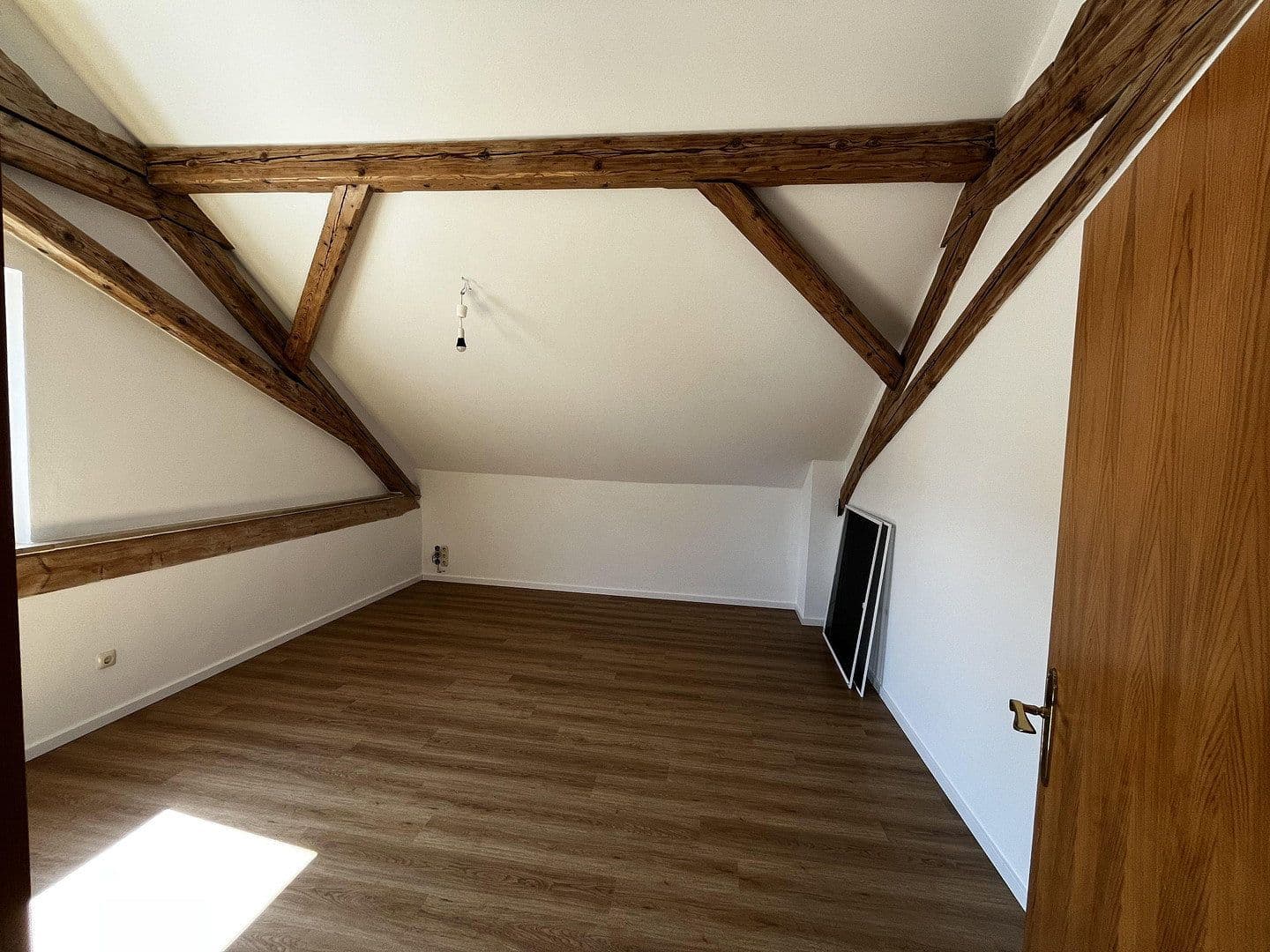 Pronájem bytu 4+1 115 m², Kelheim, Bavorsko Pronájem bytu 4+1 115 m², Kelheim, Bavorsko