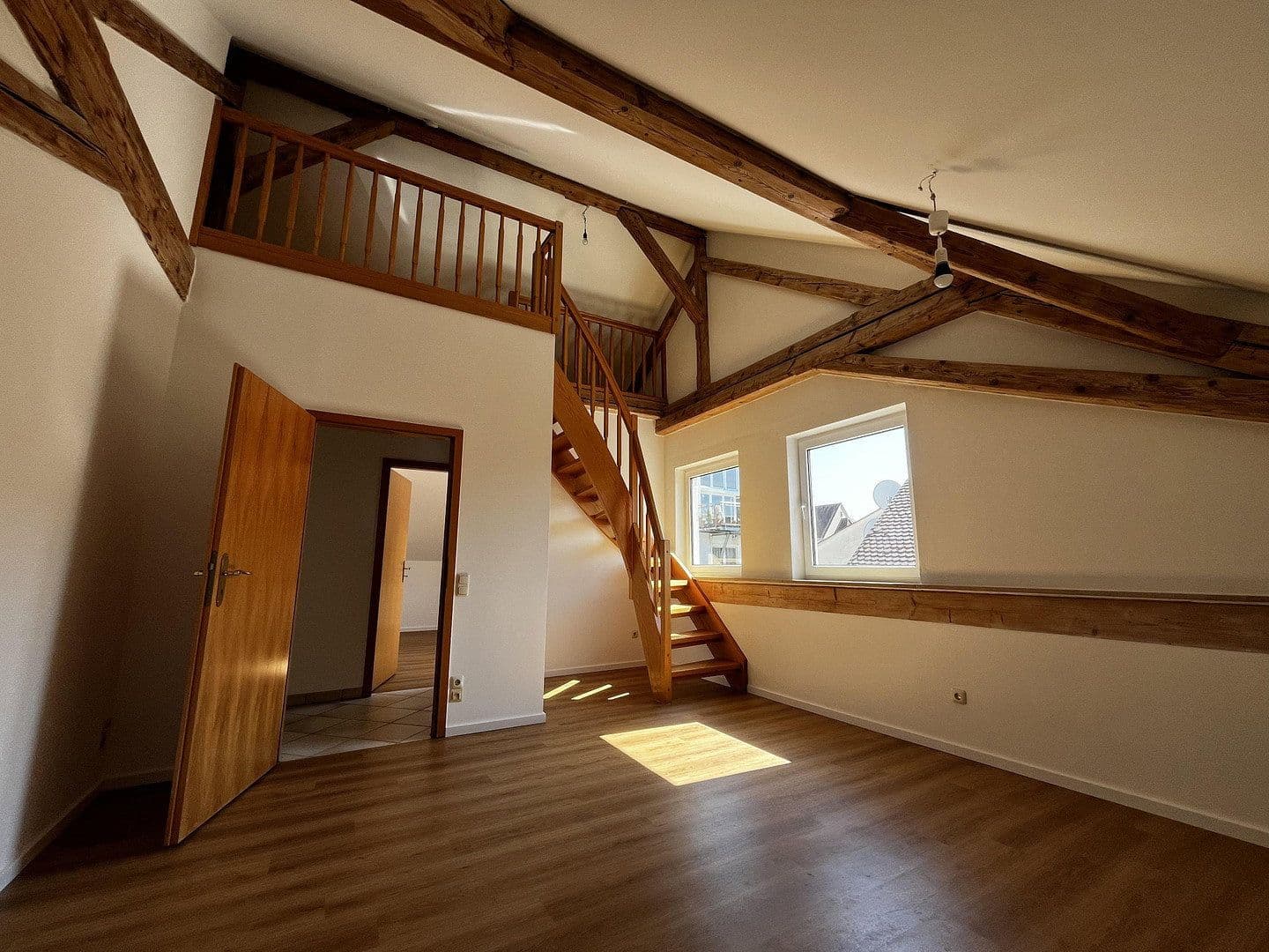 Pronájem bytu 4+1 115 m², Kelheim, Bavorsko Pronájem bytu 4+1 115 m², Kelheim, Bavorsko