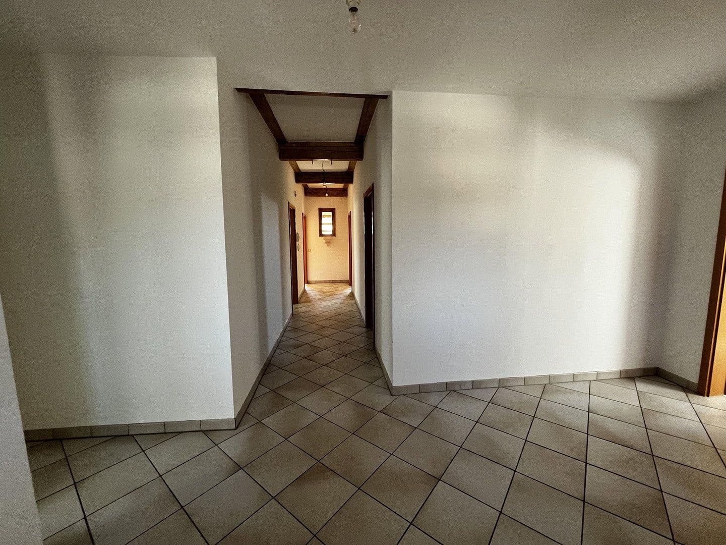Pronájem bytu 4+1 115 m², Kelheim, Bavorsko Pronájem bytu 4+1 115 m², Kelheim, Bavorsko