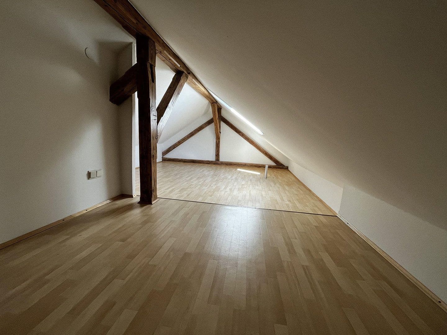 Pronájem bytu 4+1 115 m², Kelheim, Bavorsko Pronájem bytu 4+1 115 m², Kelheim, Bavorsko