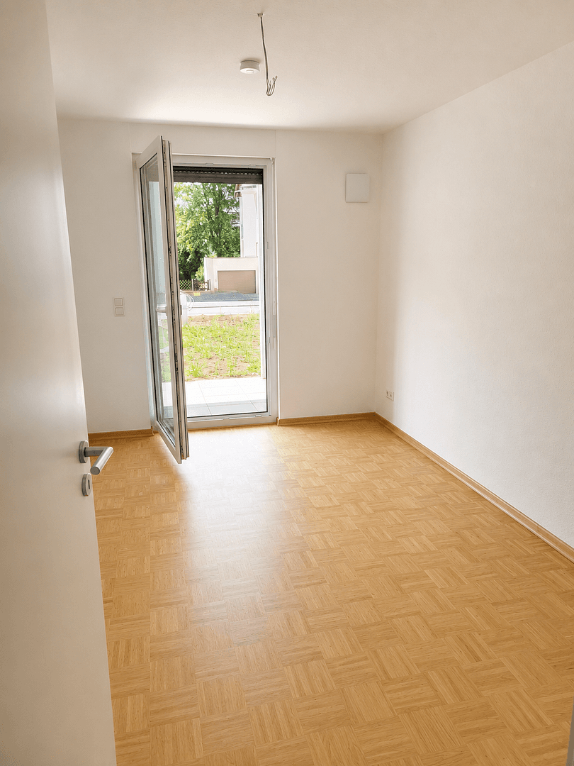Pronájem domu 136 m², pozemek 144 m², Steinenbronner Straße 31/1, Sindelfingen, Bádensko-Württembersko Pronájem domu 136 m², pozemek 144 m², Steinenbronner Straße 31/1, Sindelfingen, Bádensko-Württembersko
