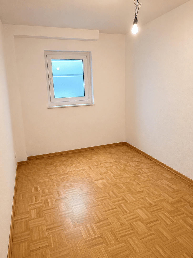 Pronájem domu 136 m², pozemek 144 m², Steinenbronner Straße 31/1, Sindelfingen, Bádensko-Württembersko Pronájem domu 136 m², pozemek 144 m², Steinenbronner Straße 31/1, Sindelfingen, Bádensko-Württembersko