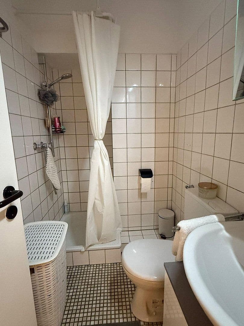 Pronájem bytu 1+kk 34 m², Paderborn, Severní Porýní-Vestfálsko Pronájem bytu 1+kk 34 m², Paderborn, Severní Porýní-Vestfálsko