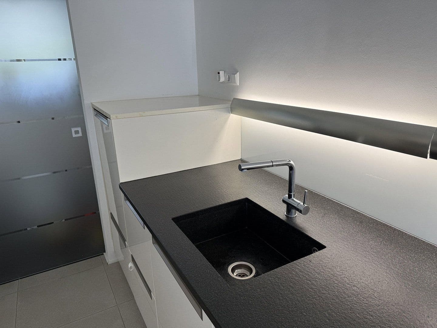 Prodej domu 155 m², pozemek 515 m², Schwendi, Bádensko-Württembersko Prodej domu 155 m², pozemek 515 m², Schwendi, Bádensko-Württembersko