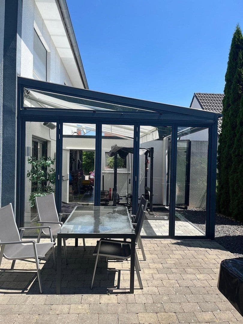 Prodej domu 155 m², pozemek 515 m², Schwendi, Bádensko-Württembersko Prodej domu 155 m², pozemek 515 m², Schwendi, Bádensko-Württembersko