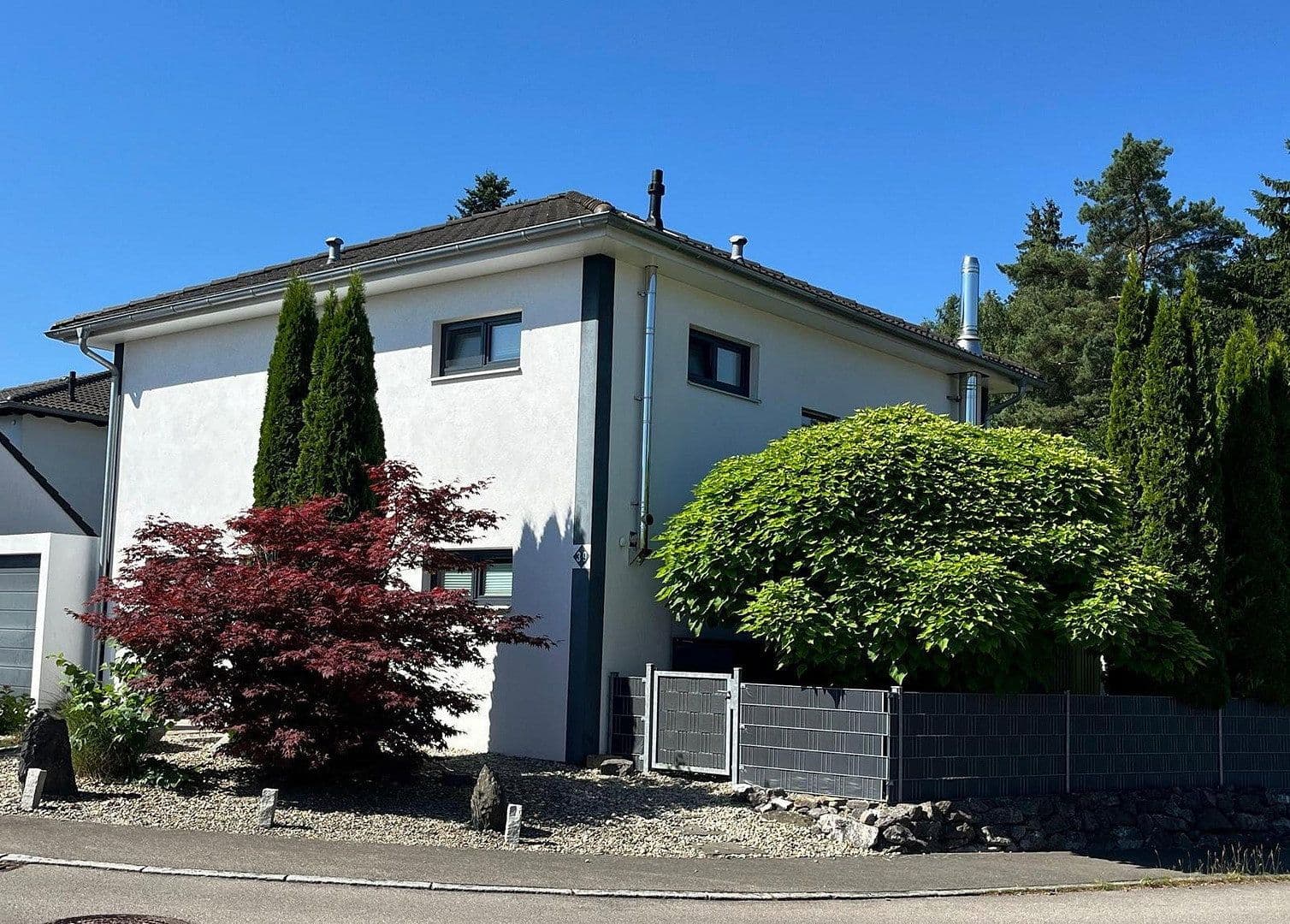 Prodej domu 155 m², pozemek 515 m², Schwendi, Bádensko-Württembersko Prodej domu 155 m², pozemek 515 m², Schwendi, Bádensko-Württembersko