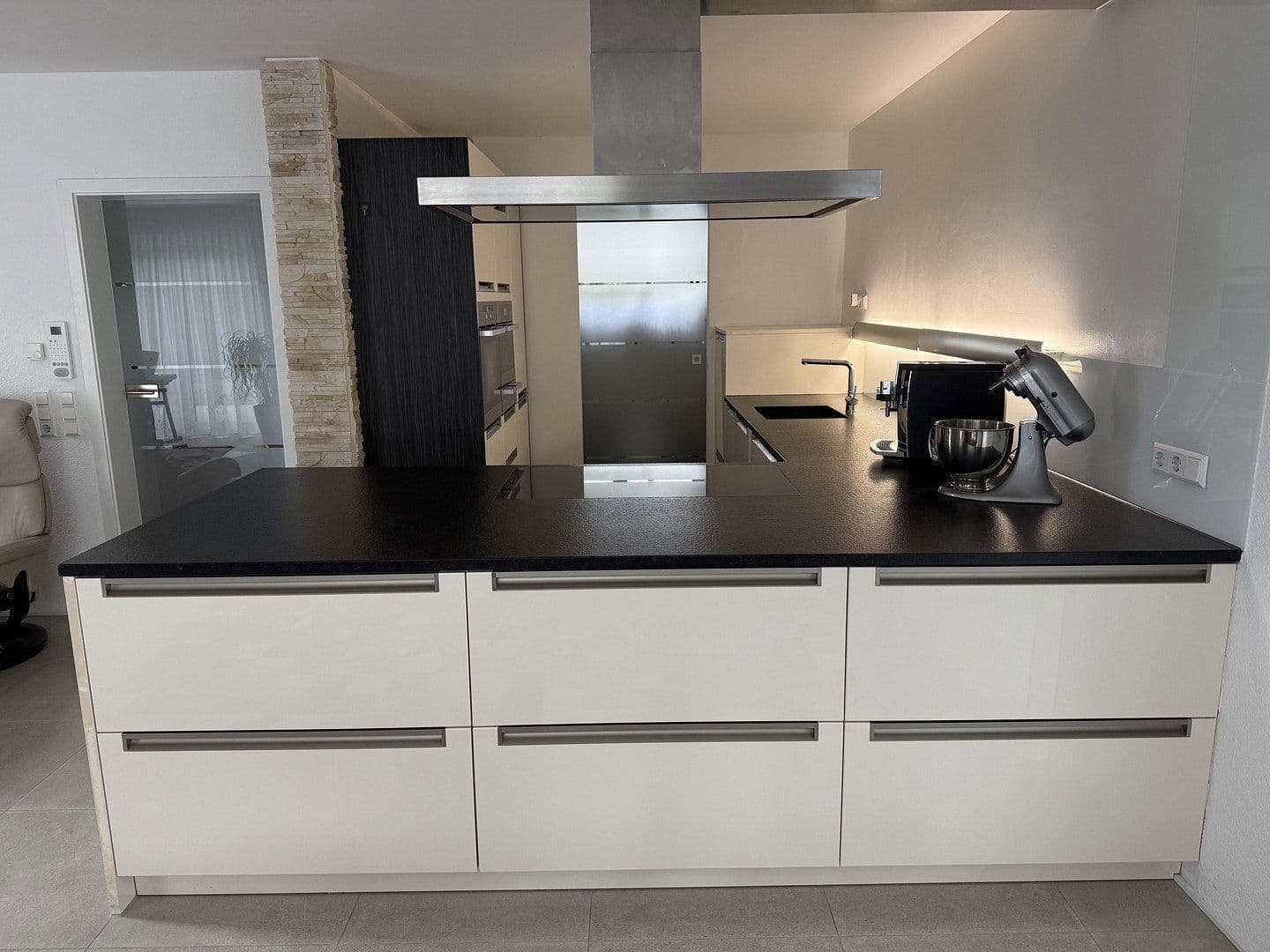 Prodej domu 155 m², pozemek 515 m², Schwendi, Bádensko-Württembersko Prodej domu 155 m², pozemek 515 m², Schwendi, Bádensko-Württembersko