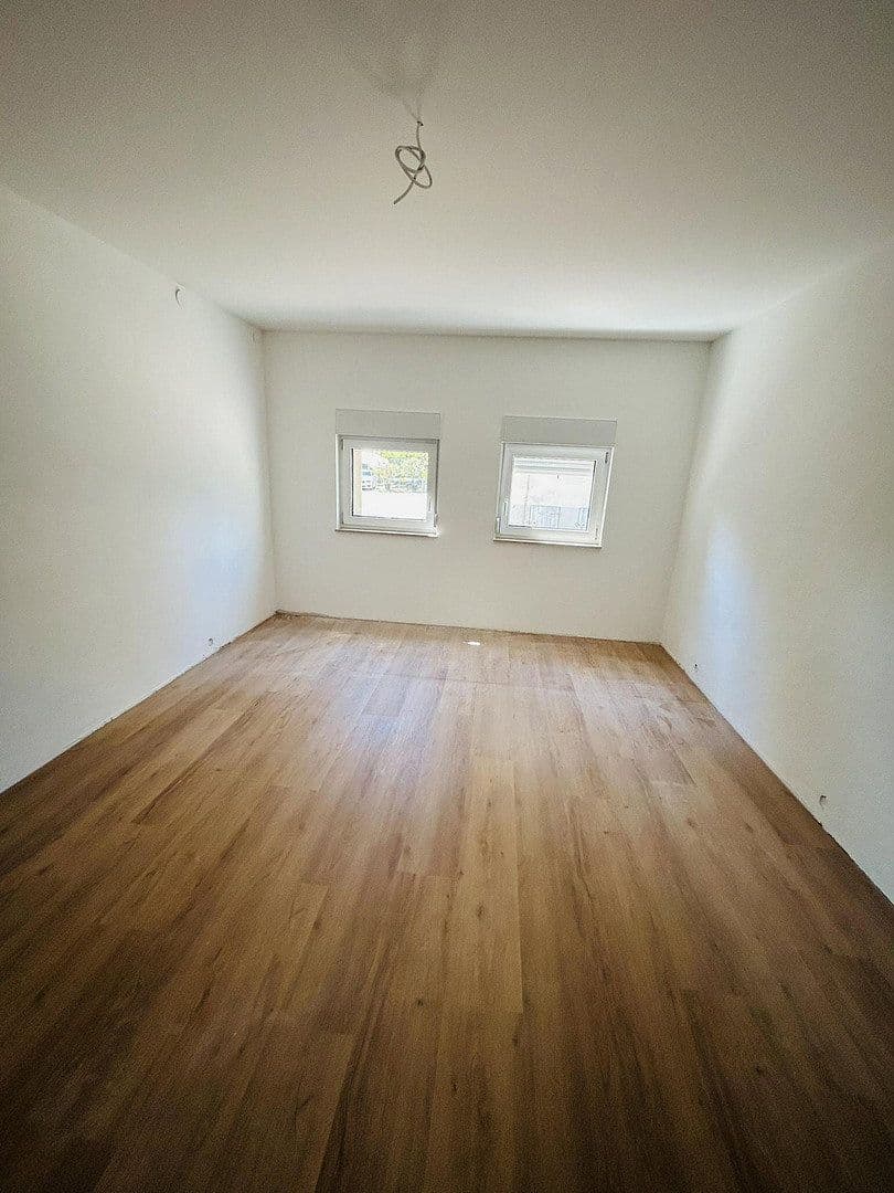 Pronájem bytu 2+1 54 m², Fronbergstraße 4, Kirchheim am Neckar, Bádensko-Württembersko Pronájem bytu 2+1 54 m², Fronbergstraße 4, Kirchheim am Neckar, Bádensko-Württembersko