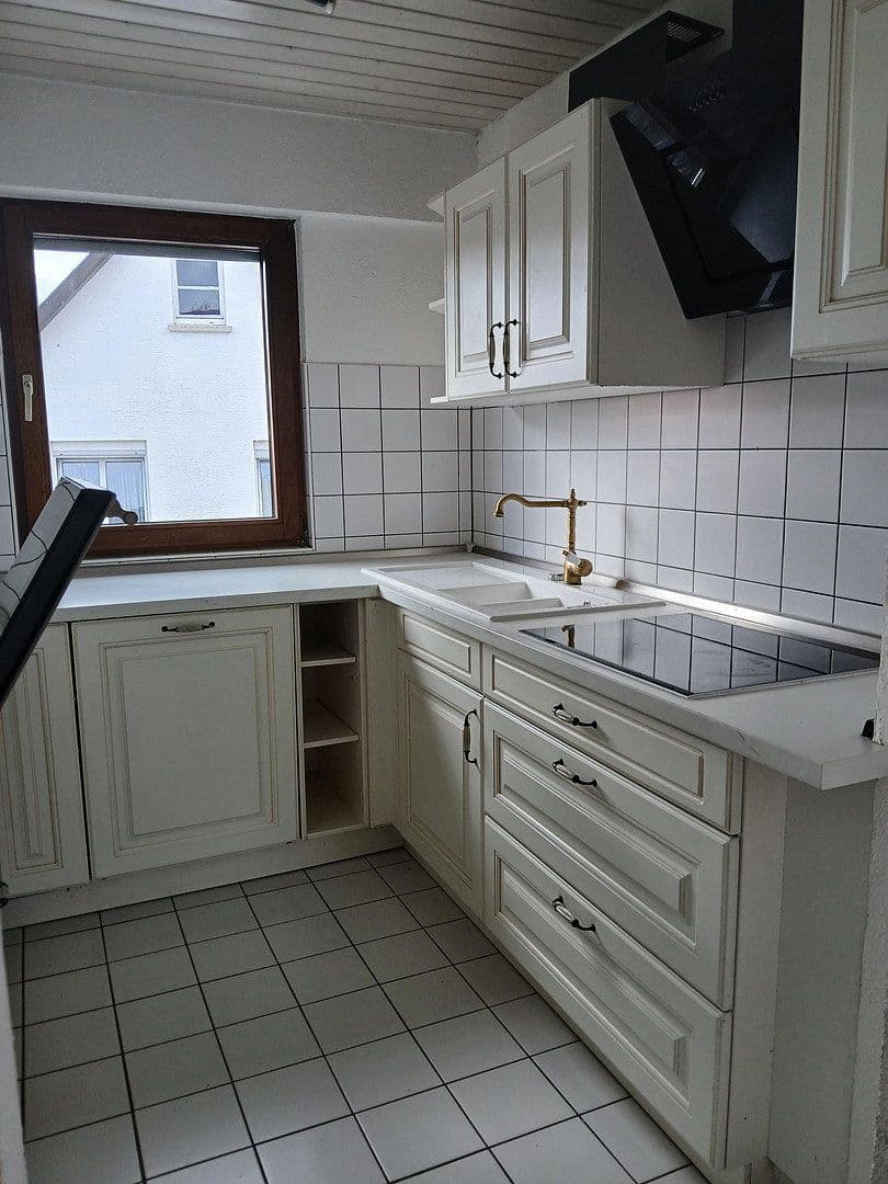 Pronájem bytu 3+1 82 m², Kornbeckstraße 13, Winnenden, Bádensko-Württembersko Pronájem bytu 3+1 82 m², Kornbeckstraße 13, Winnenden, Bádensko-Württembersko