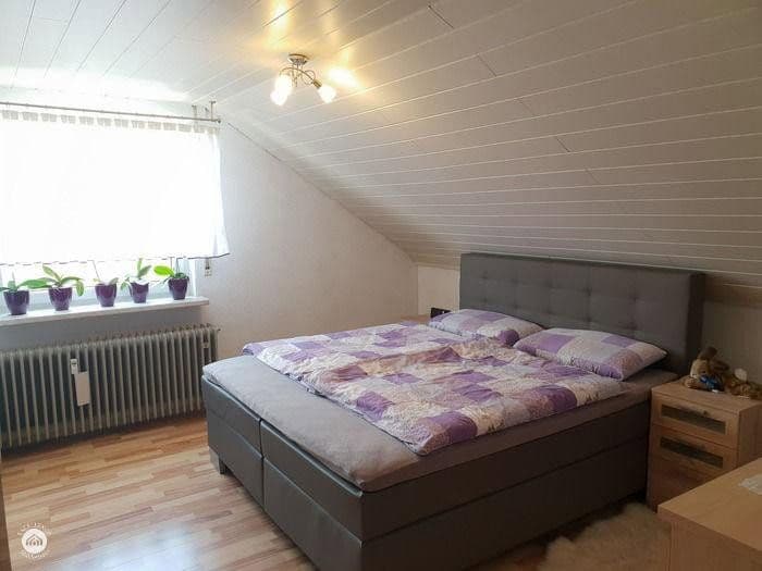 Pronájem bytu 3+1 67 m², Berliner Straße 13, Giengen an der Brenz, Bádensko-Württembersko Pronájem bytu 3+1 67 m², Berliner Straße 13, Giengen an der Brenz, Bádensko-Württembersko
