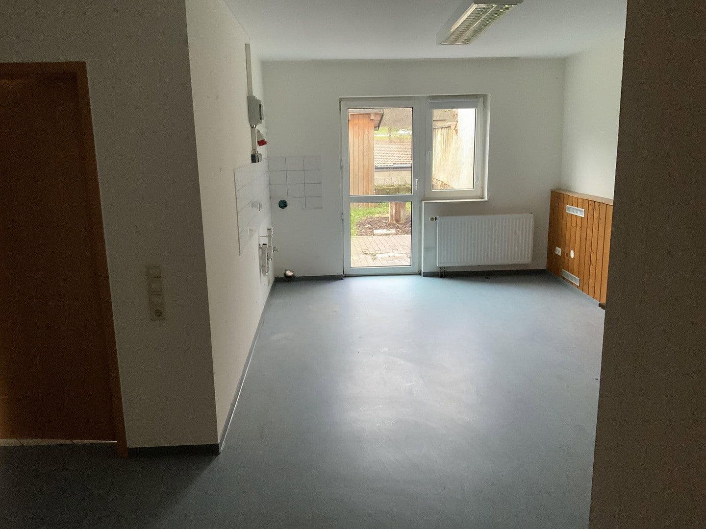 Pronájem domu 454 m², pozemek 959 m², Oberweiler-Tiefenbach, Porýní-Falc Pronájem domu 454 m², pozemek 959 m², Oberweiler-Tiefenbach, Porýní-Falc