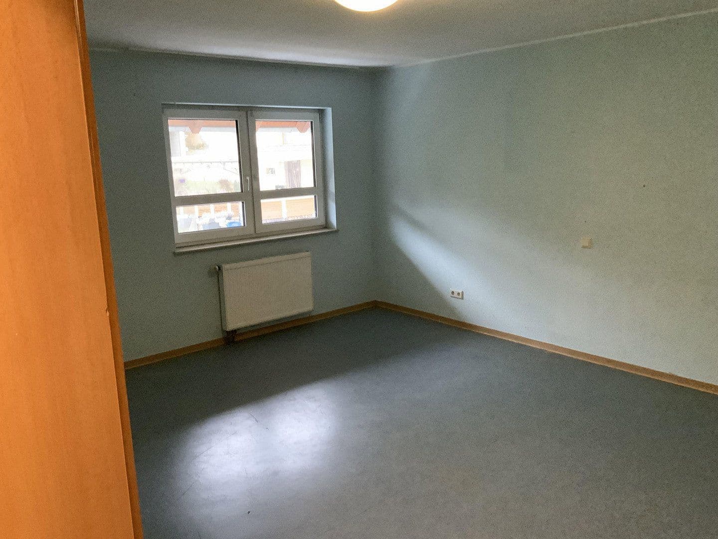 Pronájem domu 454 m², pozemek 959 m², Oberweiler-Tiefenbach, Porýní-Falc Pronájem domu 454 m², pozemek 959 m², Oberweiler-Tiefenbach, Porýní-Falc