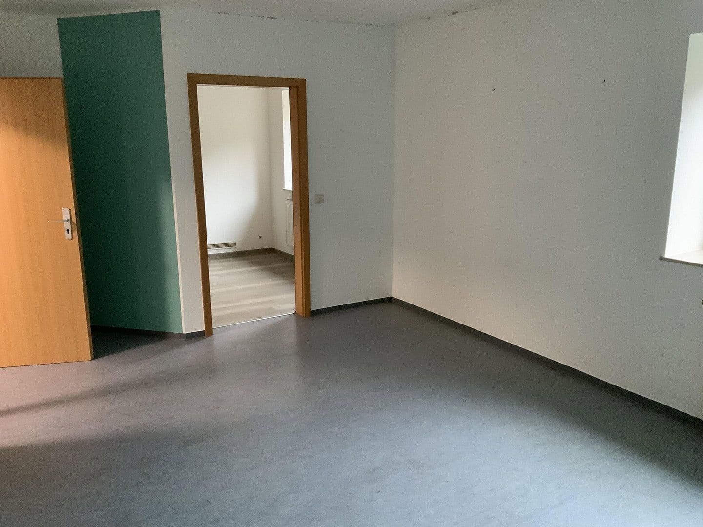 Pronájem domu 454 m², pozemek 959 m², Oberweiler-Tiefenbach, Porýní-Falc Pronájem domu 454 m², pozemek 959 m², Oberweiler-Tiefenbach, Porýní-Falc