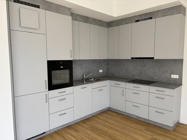 Pronájem bytu 4+1 111 m², Bad Säckingen, Bádensko-Württembersko Pronájem bytu 4+1 111 m², Bad Säckingen, Bádensko-Württembersko