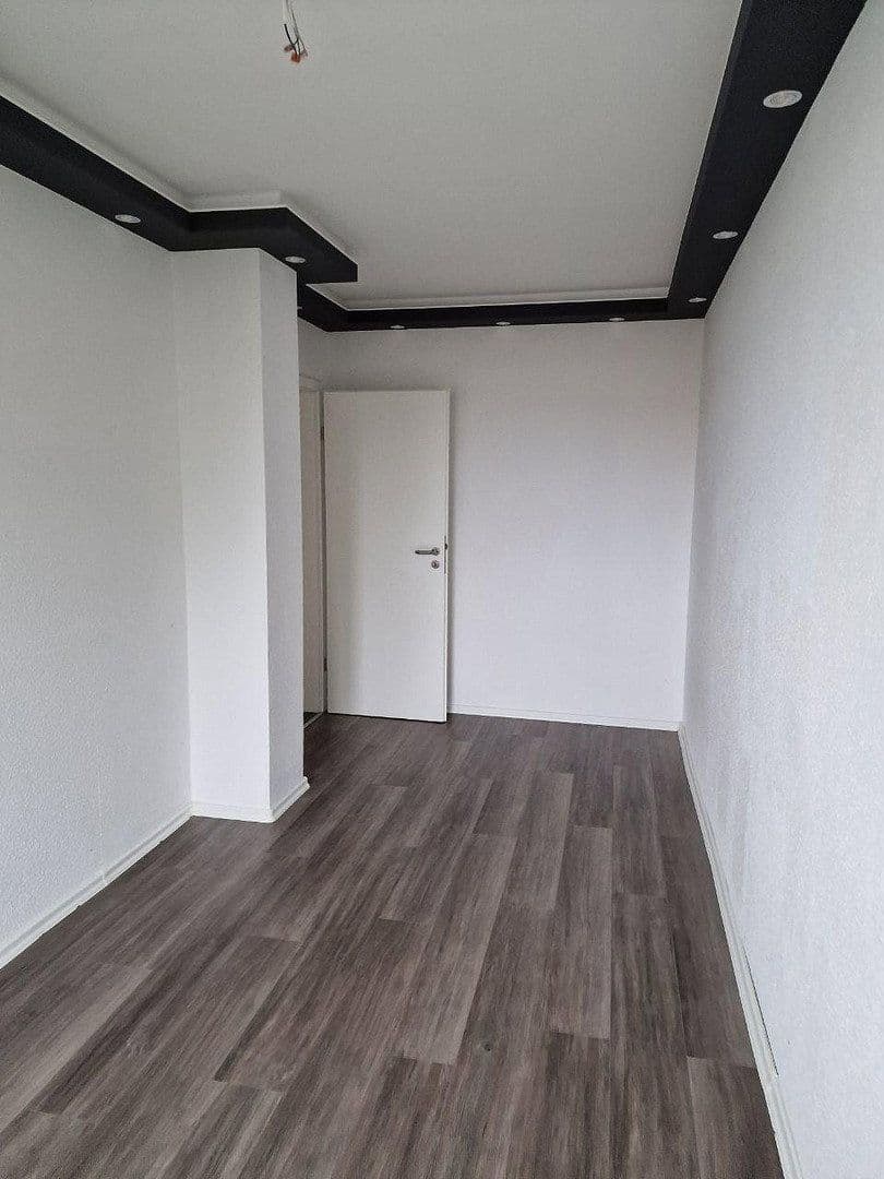 Prodej domu 910 m², Gartenstr 7-8, Königshain-Wiederau, Sasko Prodej domu 910 m², Gartenstr 7-8, Königshain-Wiederau, Sasko