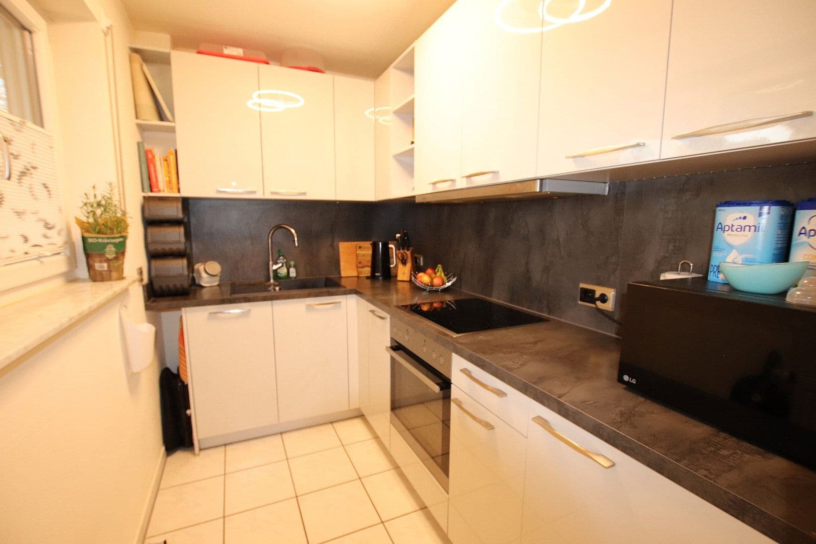 Pronájem bytu 2+1 53 m², Neuenstadt am Kocher, Bádensko-Württembersko Pronájem bytu 2+1 53 m², Neuenstadt am Kocher, Bádensko-Württembersko
