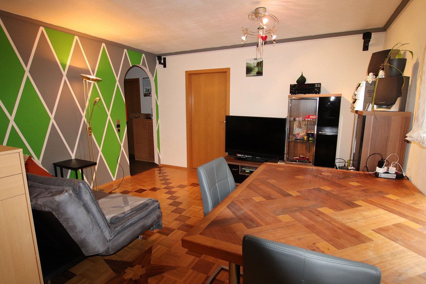 Pronájem bytu 2+1 53 m², Neuenstadt am Kocher, Bádensko-Württembersko Pronájem bytu 2+1 53 m², Neuenstadt am Kocher, Bádensko-Württembersko