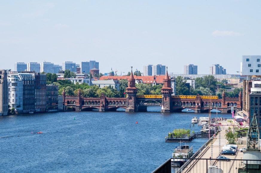 Pronájem bytu 2+1 44 m², Stralauer Allee 13a, Berlin, Berlín Pronájem bytu 2+1 44 m², Stralauer Allee 13a, Berlin, Berlín