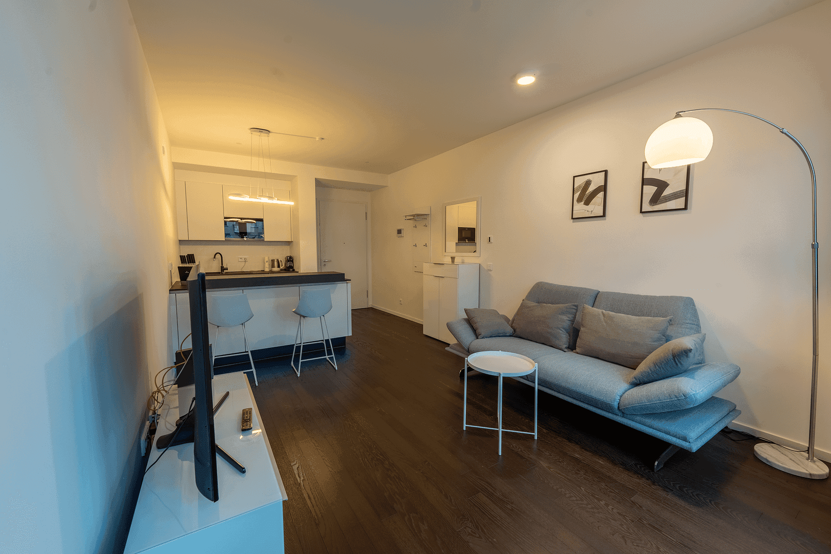 Pronájem bytu 2+1 44 m², Stralauer Allee 13a, Berlin, Berlín Pronájem bytu 2+1 44 m², Stralauer Allee 13a, Berlin, Berlín