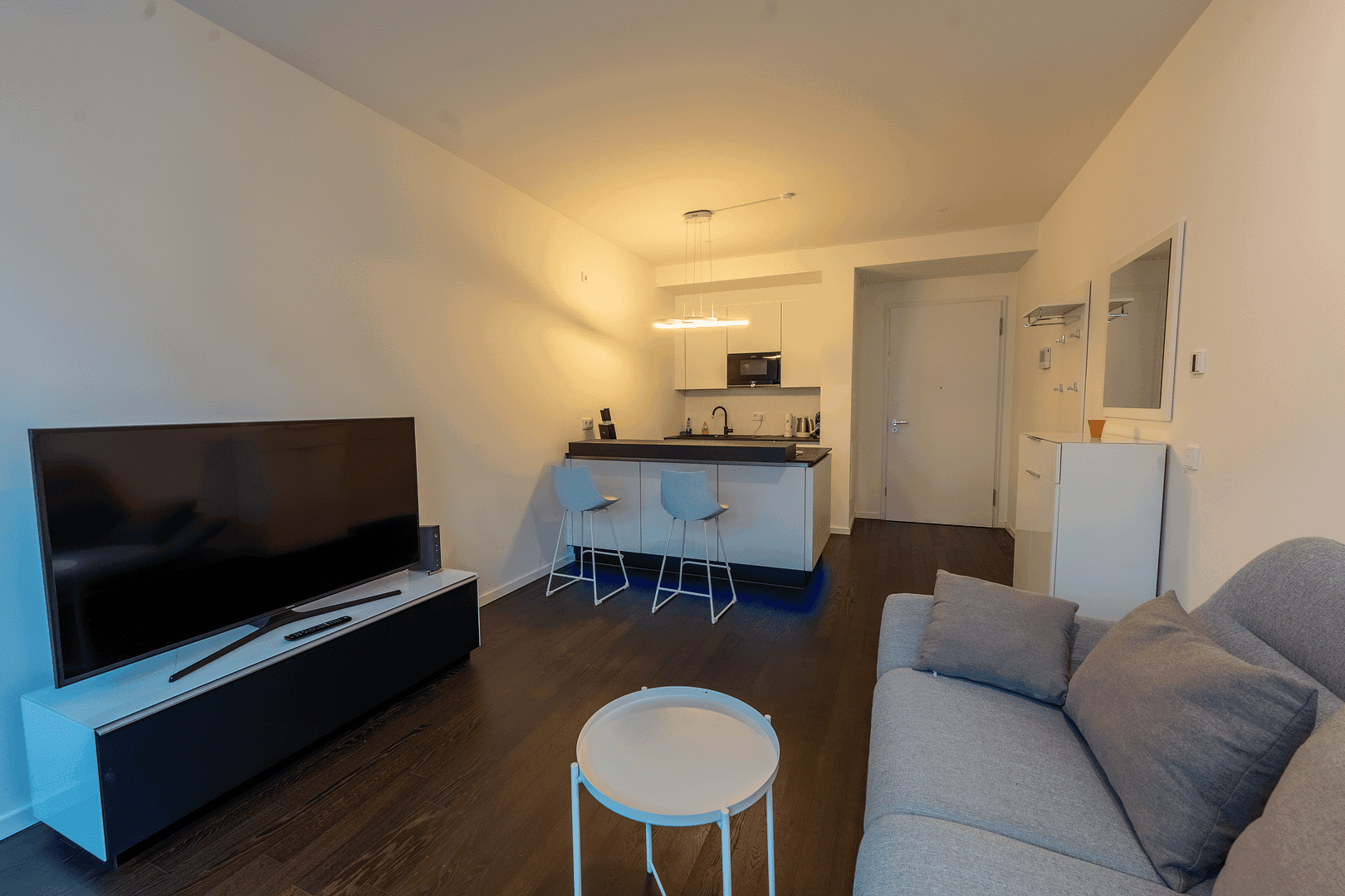 Pronájem bytu 2+1 44 m², Stralauer Allee 13a, Berlin, Berlín Pronájem bytu 2+1 44 m², Stralauer Allee 13a, Berlin, Berlín
