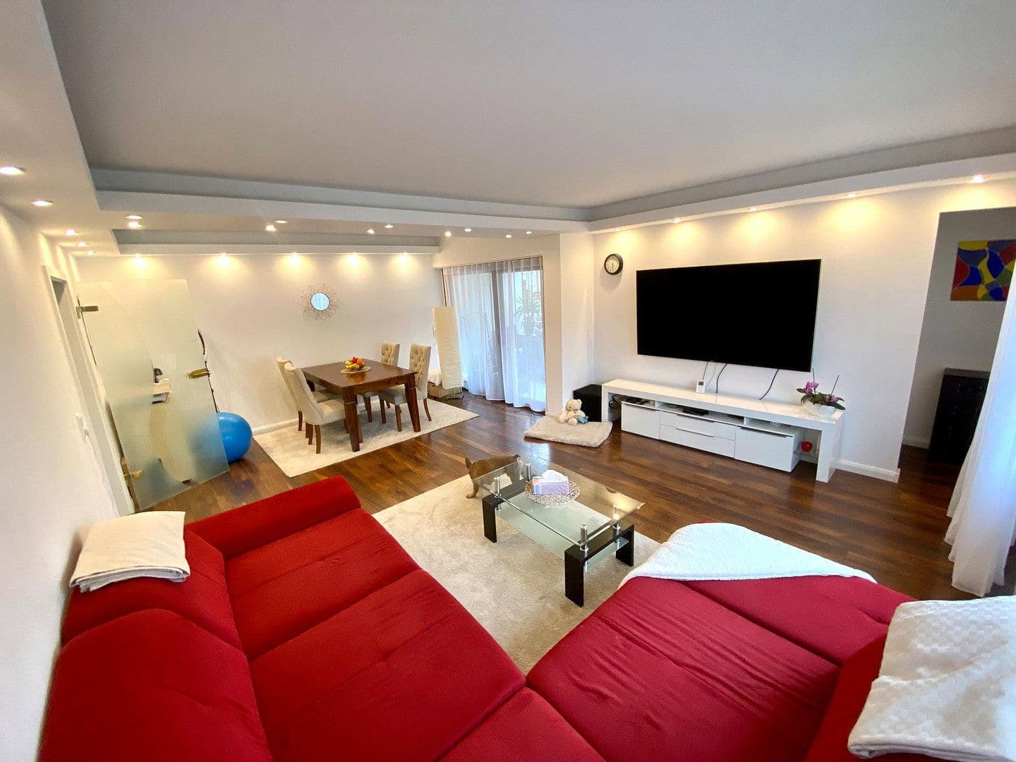Pronájem bytu 2+1 74 m², Nesselroder str 4-6, Bonn, Severní Porýní-Vestfálsko Pronájem bytu 2+1 74 m², Nesselroder str 4-6, Bonn, Severní Porýní-Vestfálsko