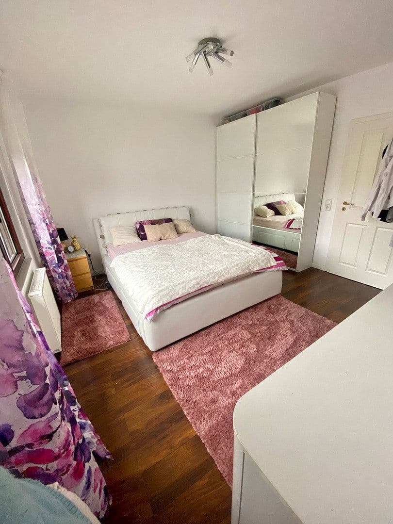 Pronájem bytu 2+1 74 m², Nesselroder str 4-6, Bonn, Severní Porýní-Vestfálsko Pronájem bytu 2+1 74 m², Nesselroder str 4-6, Bonn, Severní Porýní-Vestfálsko
