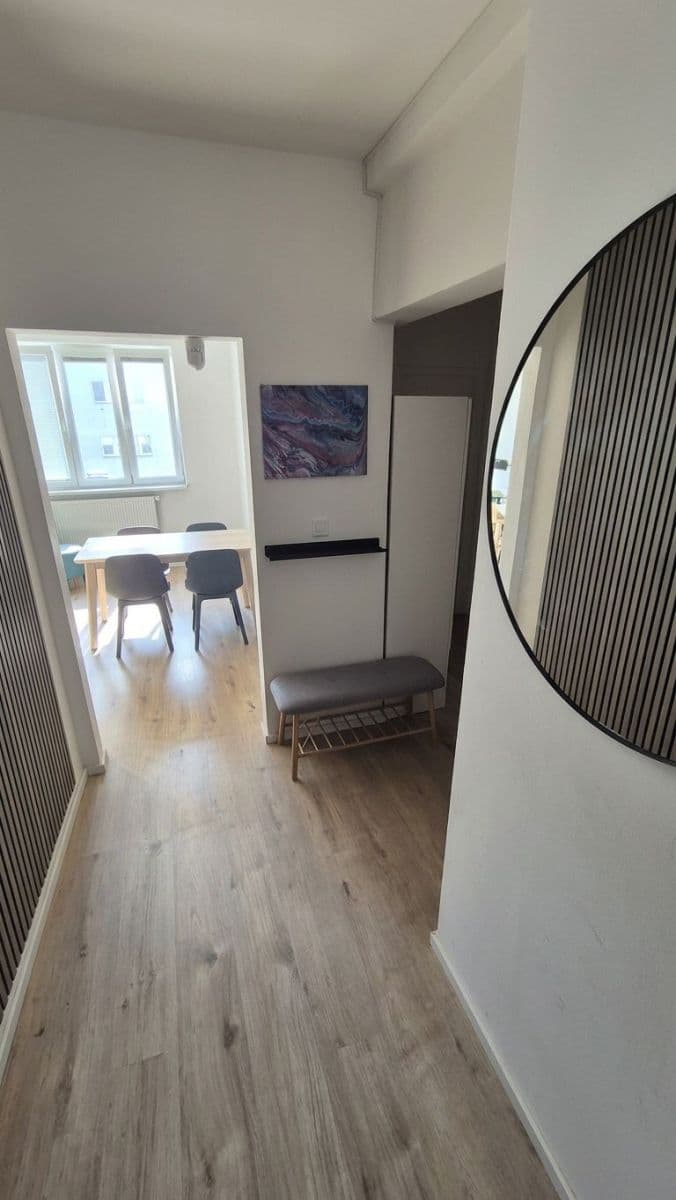 Pronájem bytu 2+kk 43 m², Osadní, Praha, Praha Pronájem bytu 2+kk 43 m², Osadní, Praha, Praha