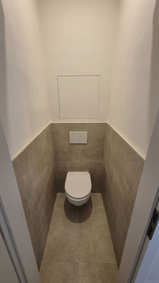 Pronájem bytu 2+kk 43 m², Osadní, Praha, Praha Pronájem bytu 2+kk 43 m², Osadní, Praha, Praha
