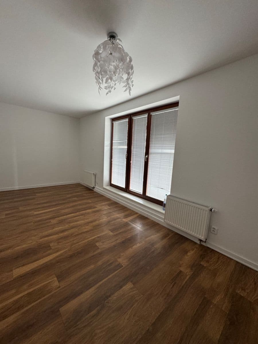 Pronájem bytu 4+kk 149 m², Nad Paloučkem, Beroun, Středočeský kraj Pronájem bytu 4+kk 149 m², Nad Paloučkem, Beroun, Středočeský kraj