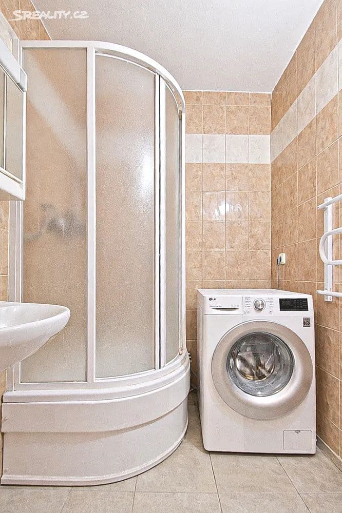 Prodej bytu 3+1 76 m², Kukelská, Praha, Praha Prodej bytu 3+1 76 m², Kukelská, Praha, Praha