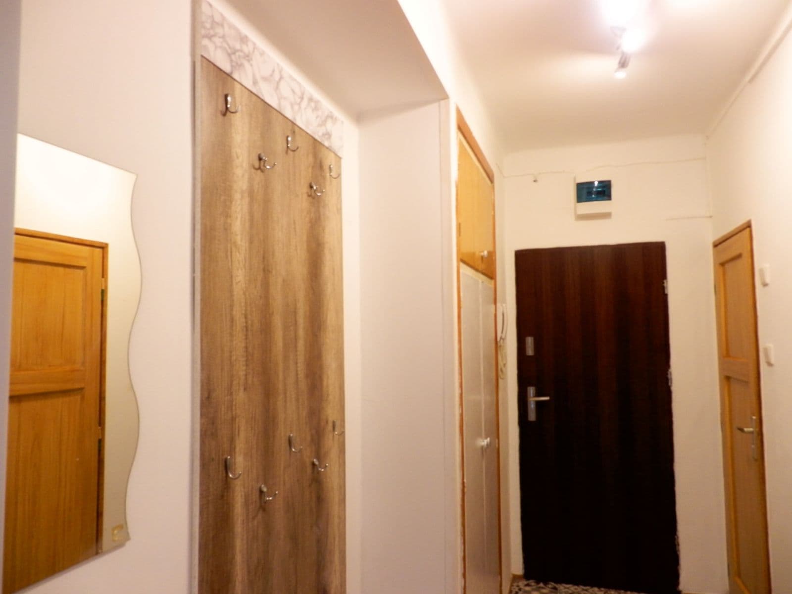 Pronájem bytu 2+1 58 m², Obránců míru, Lomnice nad Popelkou, Liberecký kraj Pronájem bytu 2+1 58 m², Obránců míru, Lomnice nad Popelkou, Liberecký kraj