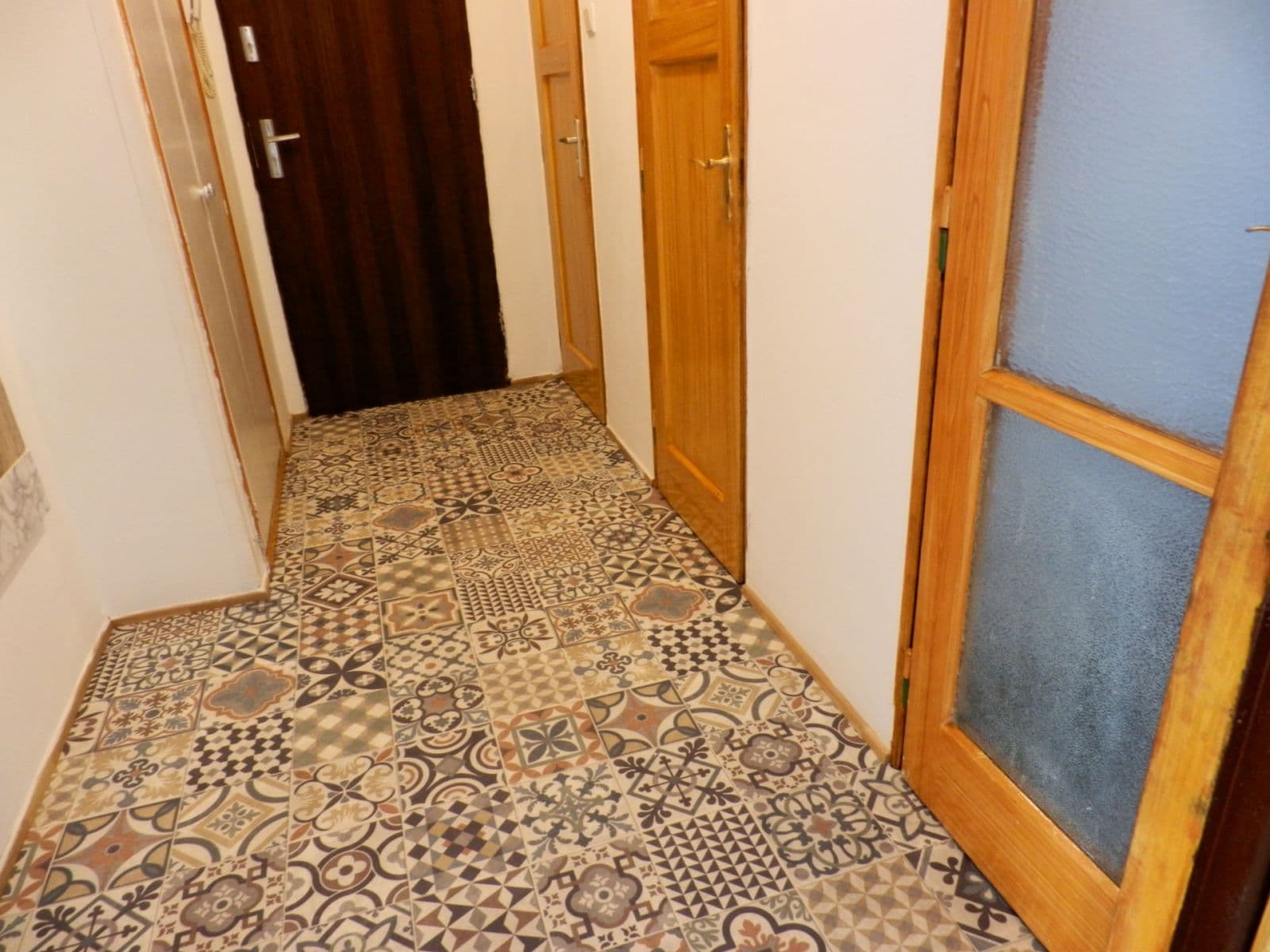 Pronájem bytu 2+1 58 m², Obránců míru, Lomnice nad Popelkou, Liberecký kraj Pronájem bytu 2+1 58 m², Obránců míru, Lomnice nad Popelkou, Liberecký kraj