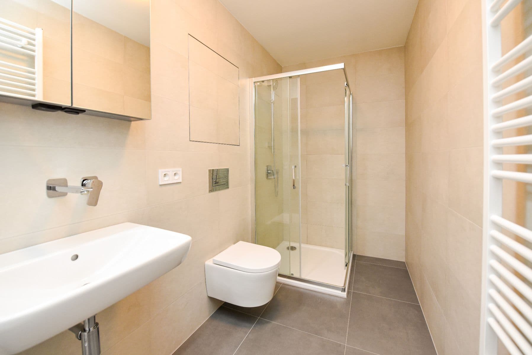 Pronájem bytu 2+kk 57 m², Na Parkáně, Beroun, Středočeský kraj Pronájem bytu 2+kk 57 m², Na Parkáně, Beroun, Středočeský kraj