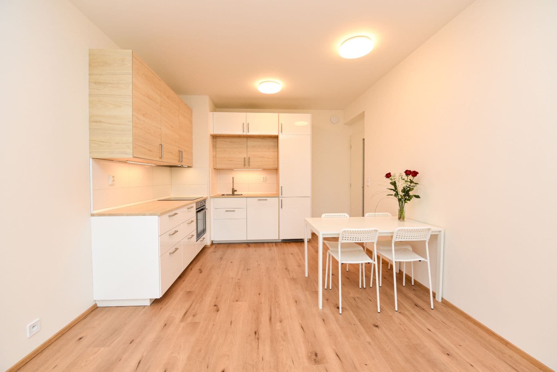 Pronájem bytu 2+kk 57 m², Na Parkáně, Beroun, Středočeský kraj Pronájem bytu 2+kk 57 m², Na Parkáně, Beroun, Středočeský kraj