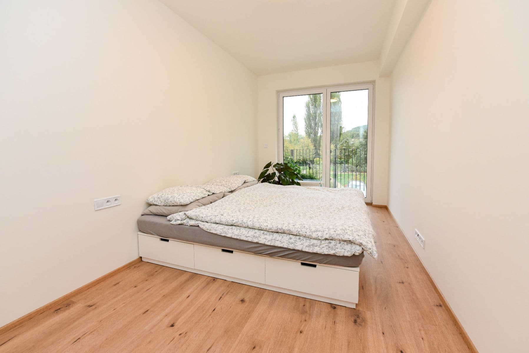 Pronájem bytu 2+kk 57 m², Na Parkáně, Beroun, Středočeský kraj Pronájem bytu 2+kk 57 m², Na Parkáně, Beroun, Středočeský kraj