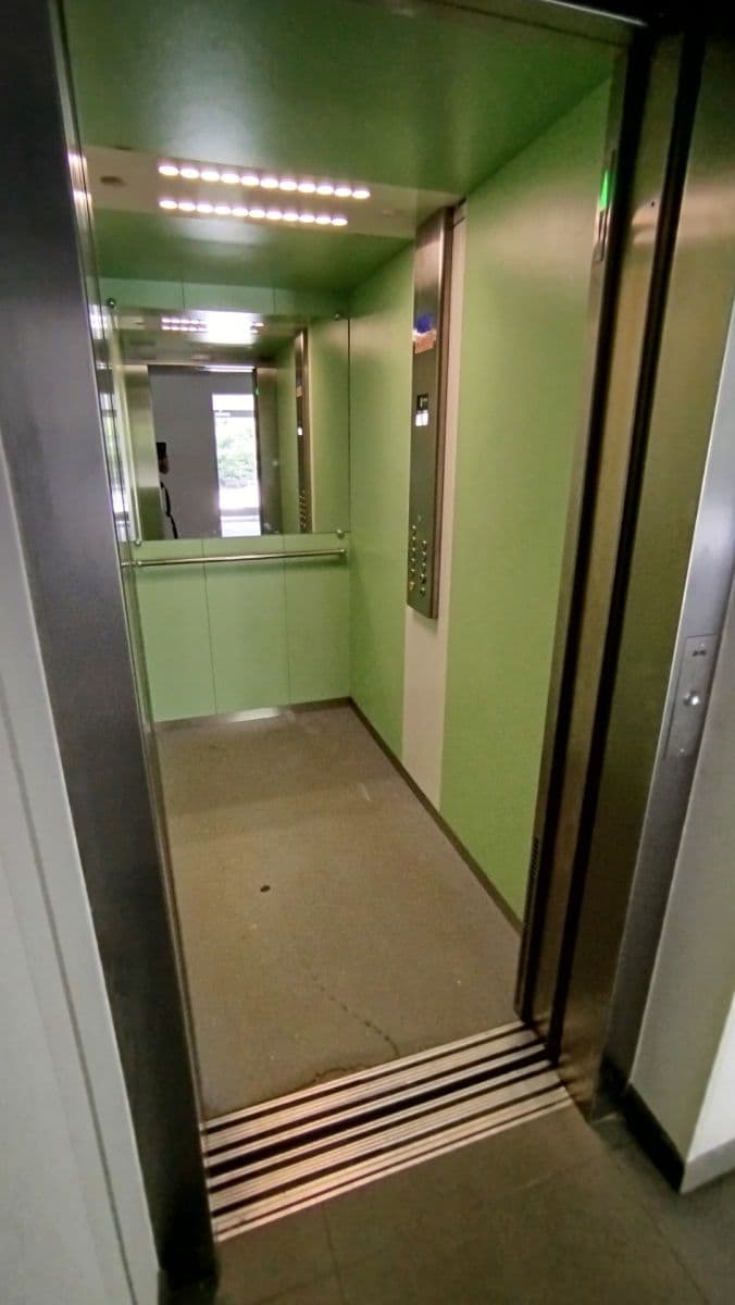 Prodej bytu 3+1 75 m², Rakovského, Praha, Praha Prodej bytu 3+1 75 m², Rakovského, Praha, Praha