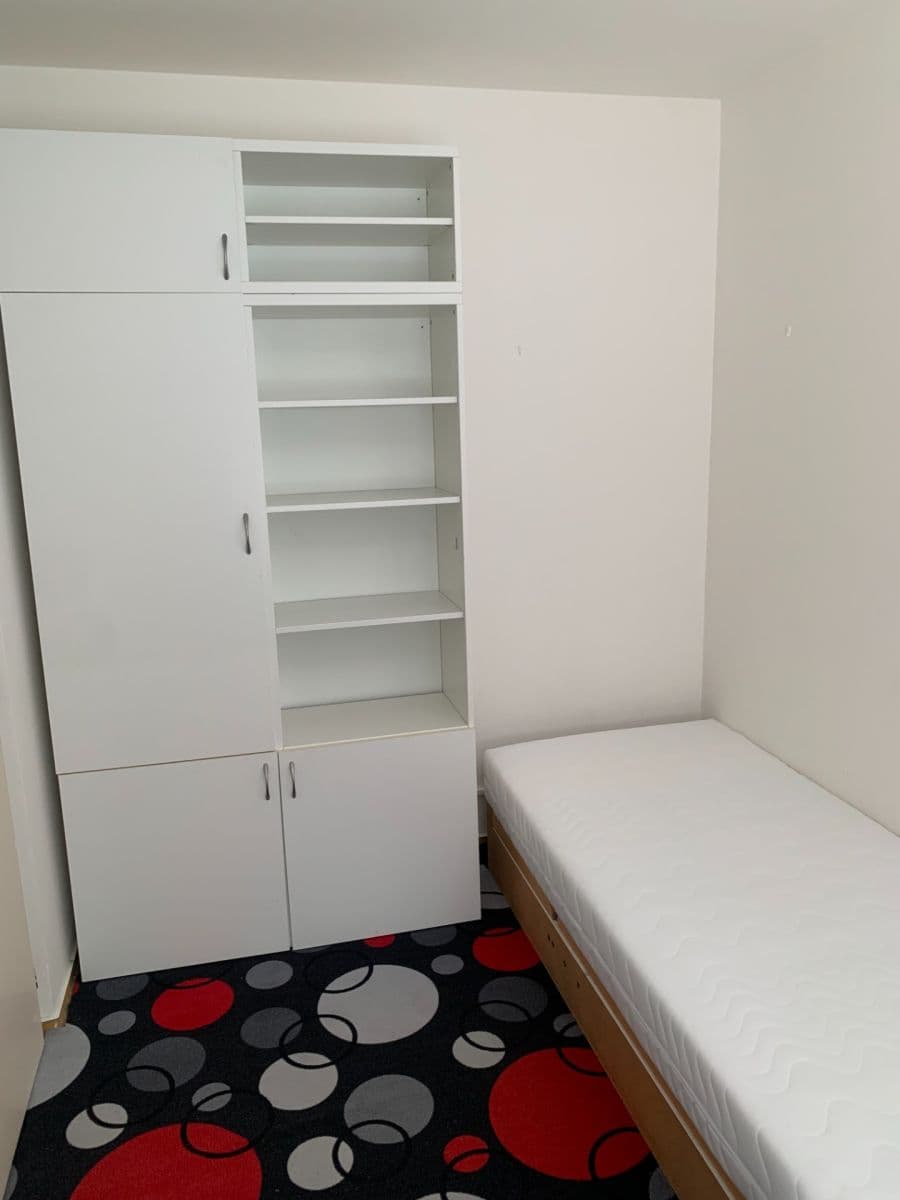 Pronájem bytu 4+1 90 m², Slunečná, Brno, Jihomoravský kraj Pronájem bytu 4+1 90 m², Slunečná, Brno, Jihomoravský kraj