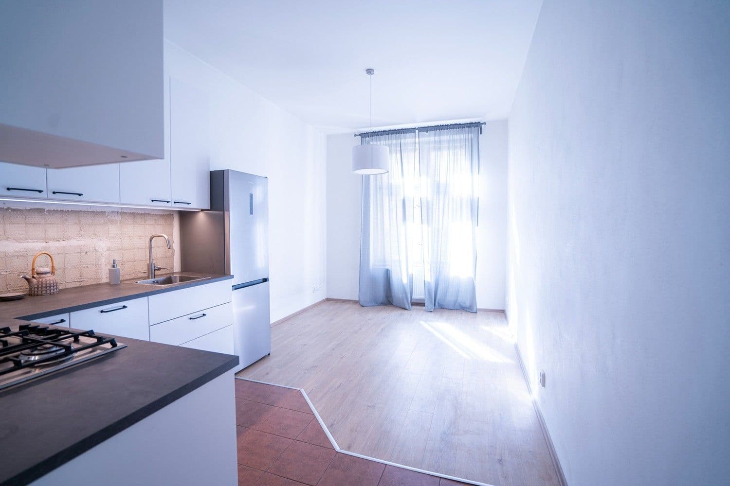 Pronájem bytu 1+1 45 m², Moskevská, Praha, Praha Pronájem bytu 1+1 45 m², Moskevská, Praha, Praha
