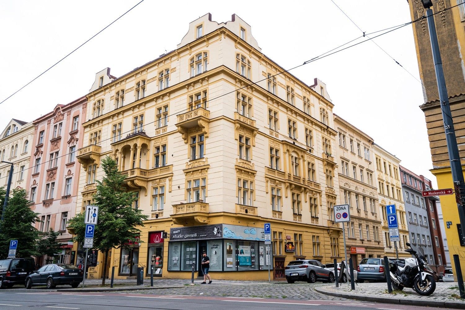 Pronájem bytu 1+1 45 m², Moskevská, Praha, Praha Pronájem bytu 1+1 45 m², Moskevská, Praha, Praha