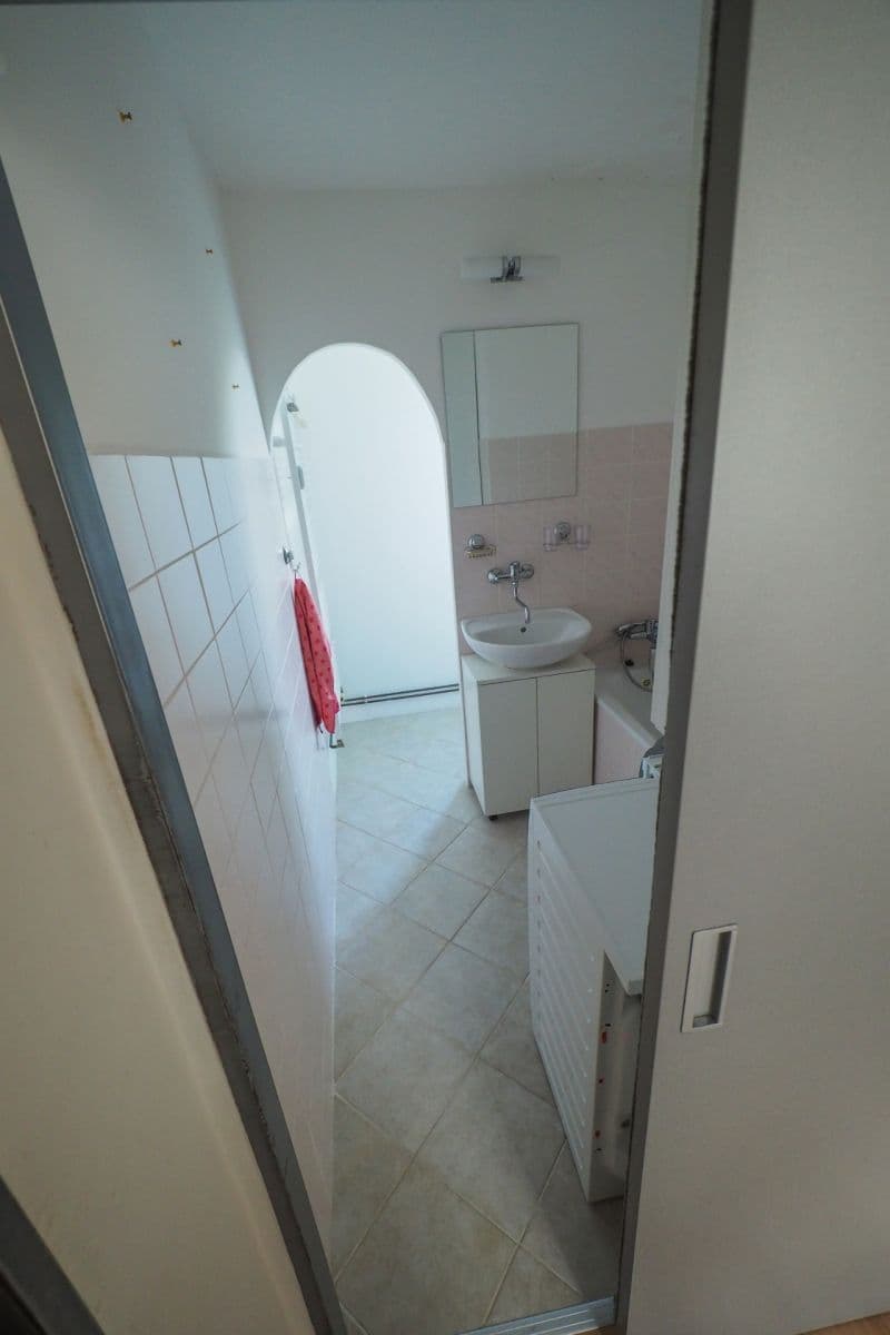 Pronájem bytu 3+kk 66 m², Jungmannova, Otrokovice, Zlínský kraj Pronájem bytu 3+kk 66 m², Jungmannova, Otrokovice, Zlínský kraj