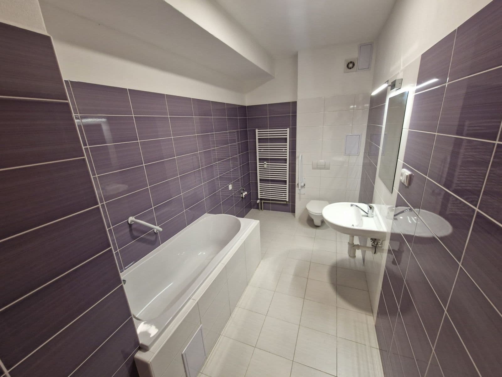 Pronájem bytu 1+kk 42 m², Světnov, Kraj Vysočina Pronájem bytu 1+kk 42 m², Světnov, Kraj Vysočina