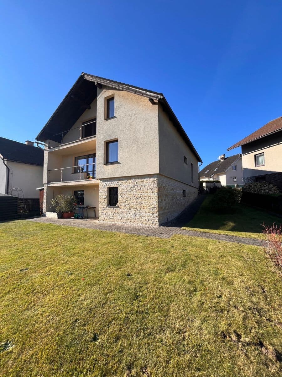 Prodej domu 1 m², pozemek 1.100 m², U Zahrádek, Jablonec nad Nisou, Liberecký kraj Prodej domu 1 m², pozemek 1.100 m², U Zahrádek, Jablonec nad Nisou, Liberecký kraj