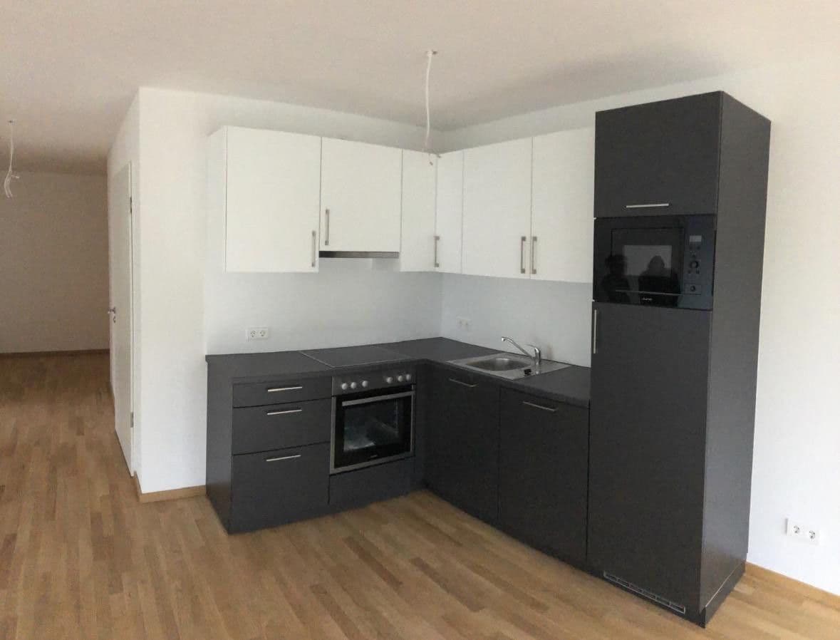 Pronájem bytu 3+1 78 m², Waldhäuser Straße 101, Aalen, Bádensko-Württembersko Pronájem bytu 3+1 78 m², Waldhäuser Straße 101, Aalen, Bádensko-Württembersko