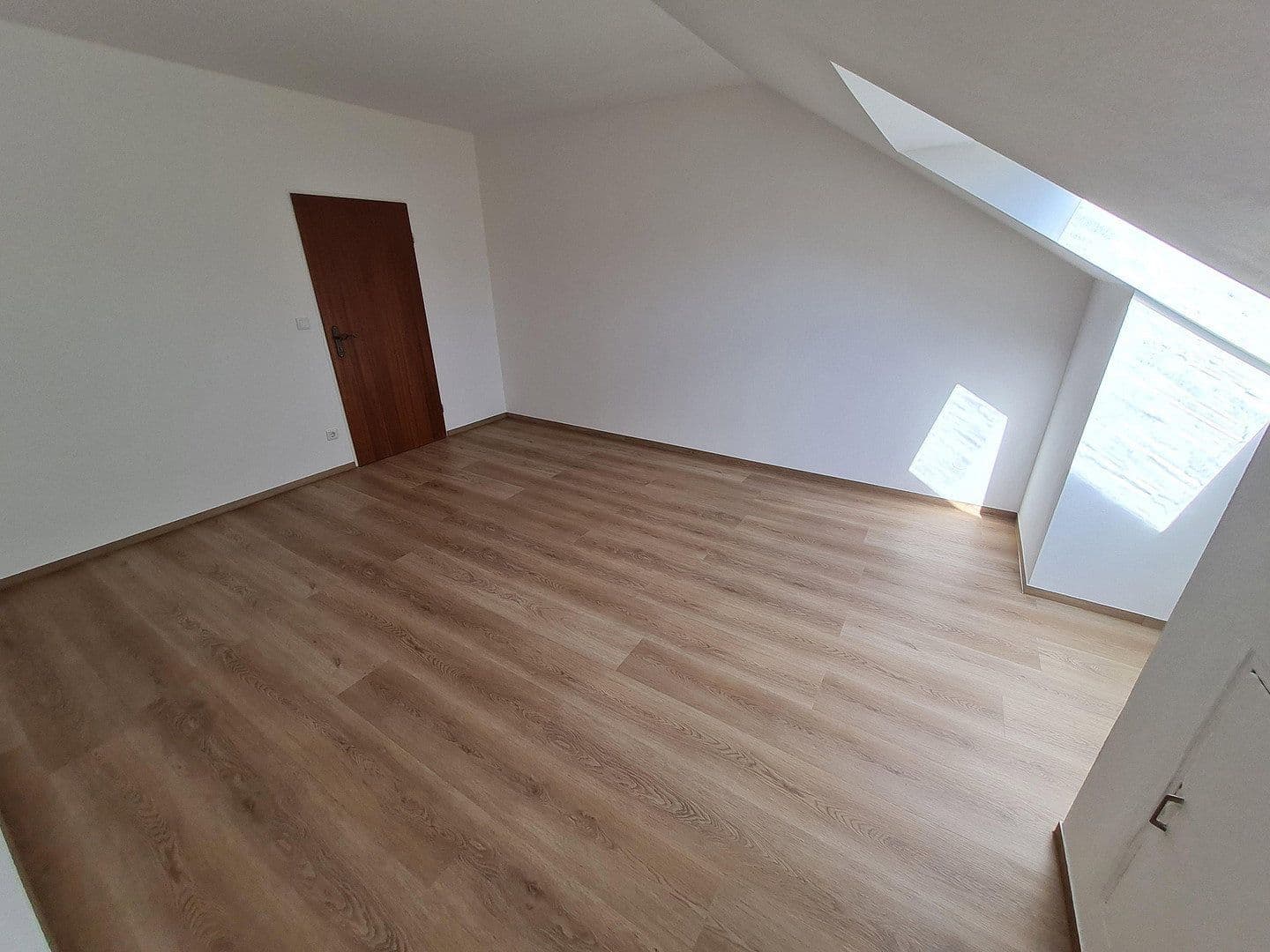 Pronájem bytu 2+1 64 m², Stadtbergen, Bavorsko Pronájem bytu 2+1 64 m², Stadtbergen, Bavorsko