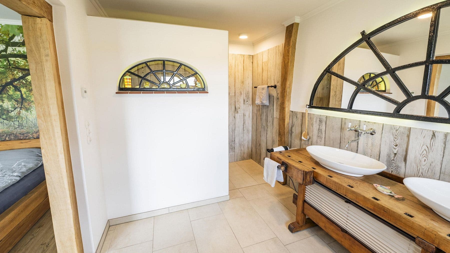 Prodej domu 155 m², pozemek 3.400 m², Edewecht, Dolní Sasko Prodej domu 155 m², pozemek 3.400 m², Edewecht, Dolní Sasko