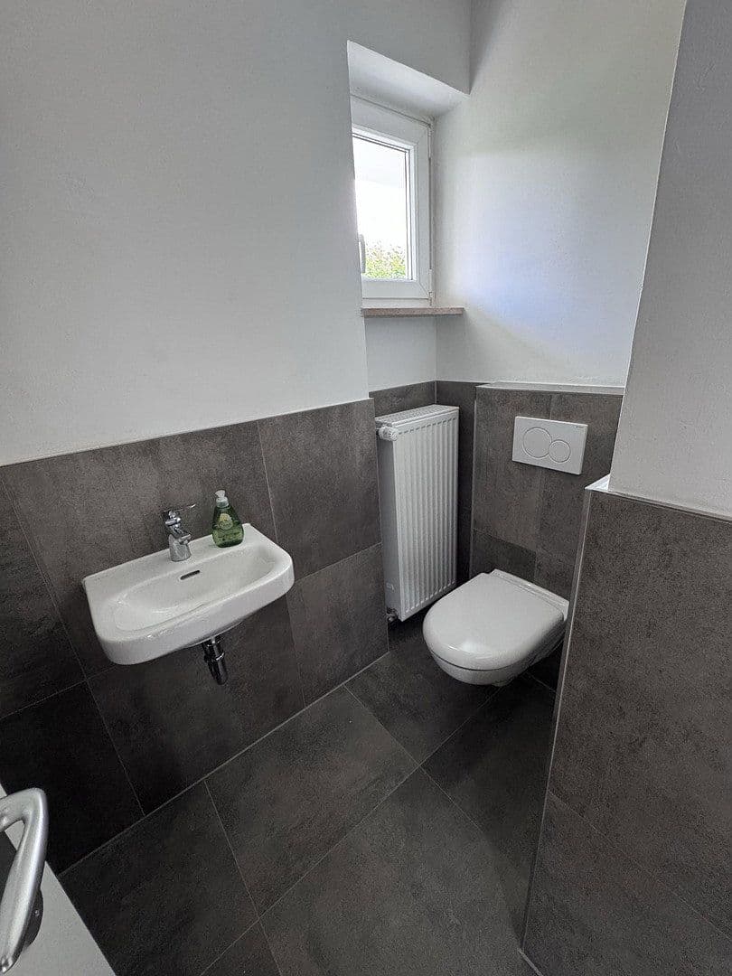 Pronájem domu 115 m², pozemek 500 m², Germering, Bavorsko Pronájem domu 115 m², pozemek 500 m², Germering, Bavorsko