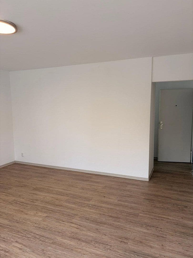 Pronájem bytu 1+1 31 m², Mainz, Porýní-Falc Pronájem bytu 1+1 31 m², Mainz, Porýní-Falc