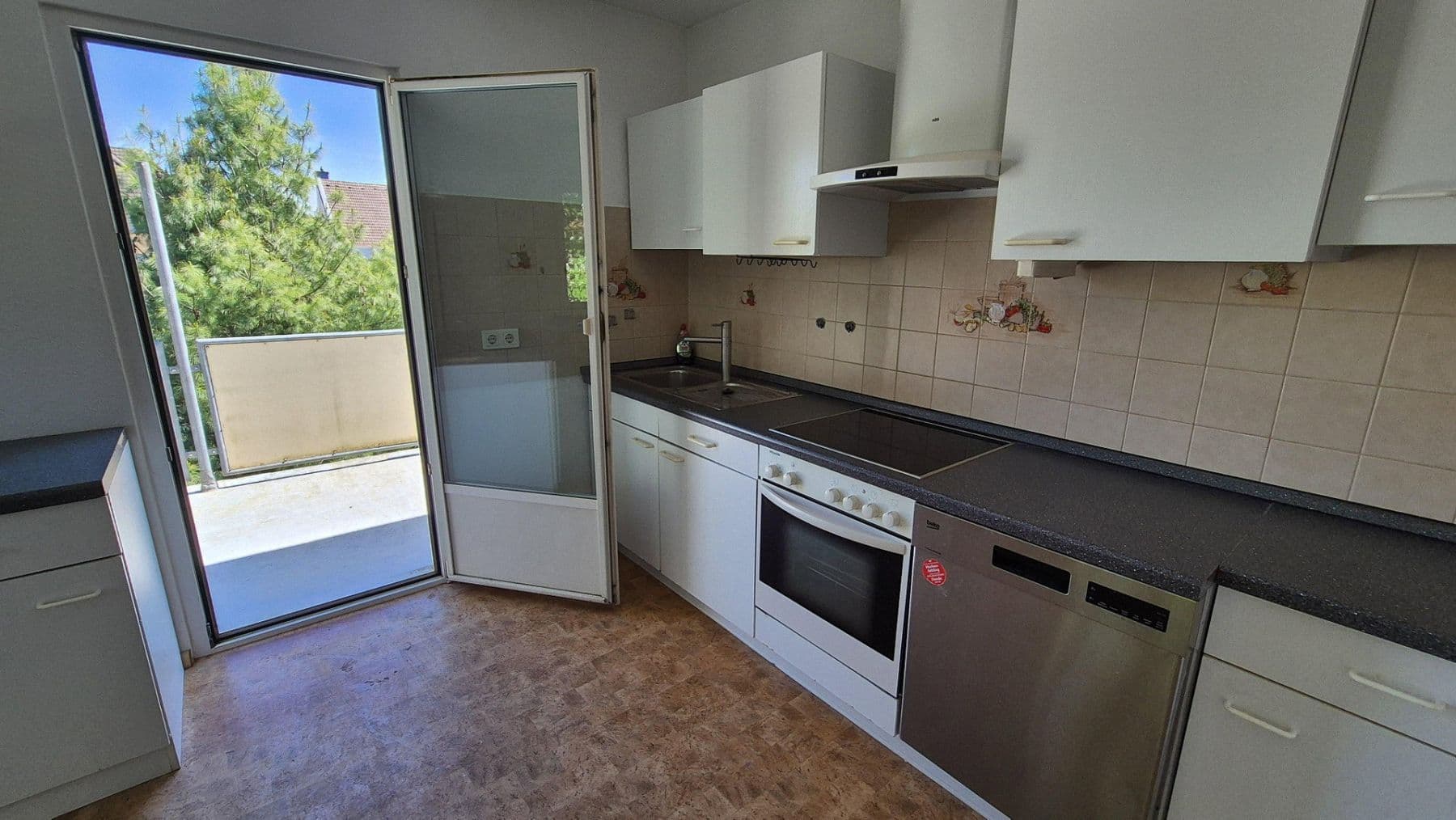 Pronájem bytu 3+1 113 m², Bad Säckingen, Bádensko-Württembersko Pronájem bytu 3+1 113 m², Bad Säckingen, Bádensko-Württembersko