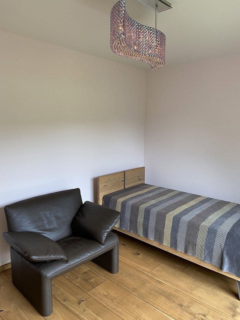 Prodej bytu 4+1 135 m², Hochstraße 30, Baden-Baden, Bádensko-Württembersko Prodej bytu 4+1 135 m², Hochstraße 30, Baden-Baden, Bádensko-Württembersko